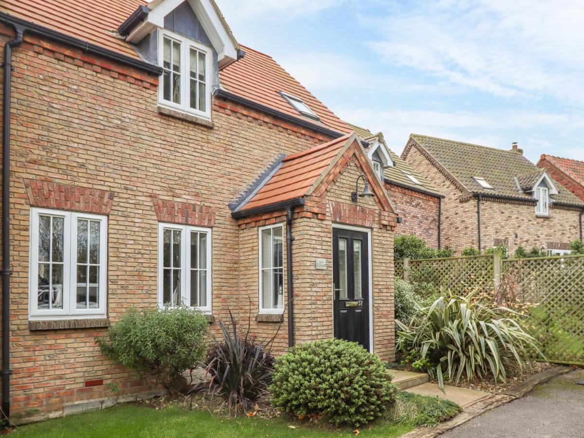 Staks Cottage Filey Exterior photo